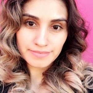 Meet your Posher, Mayra